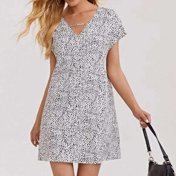 Season Finale Sale Dalmatian Print Keyhole Dress