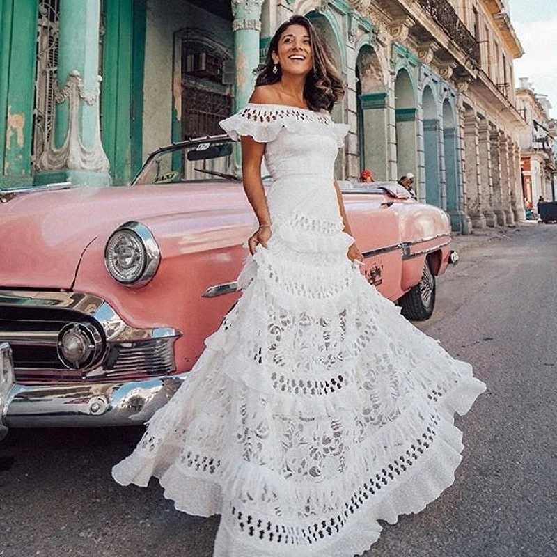 Major Savings Sexy Lace Strap Maxi Dress