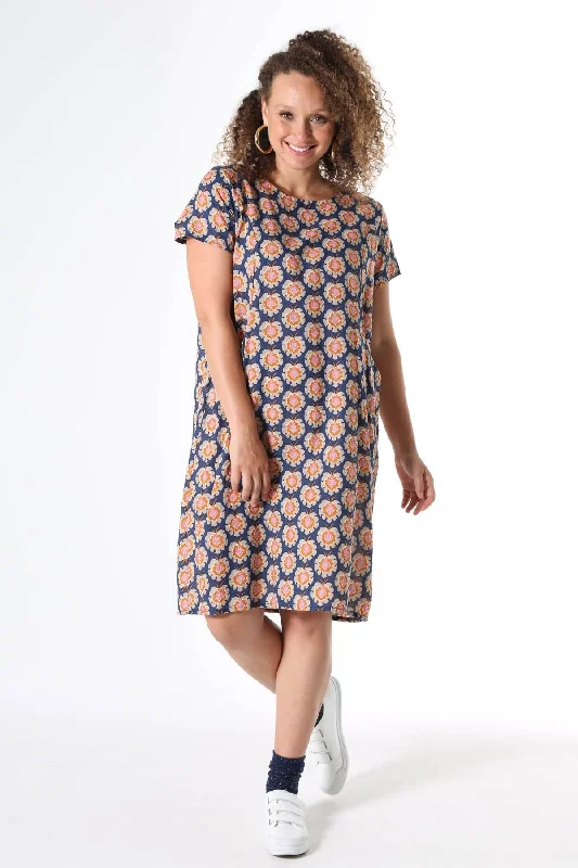 Overstock Sale Olga-de-lis Shift Dress in Seersucker