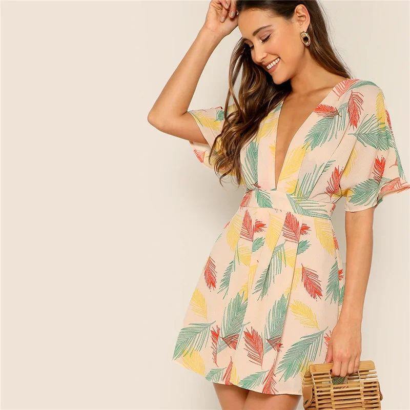Daily Specials Women's Summer V-Neck Short-Sleeved Dress With Print