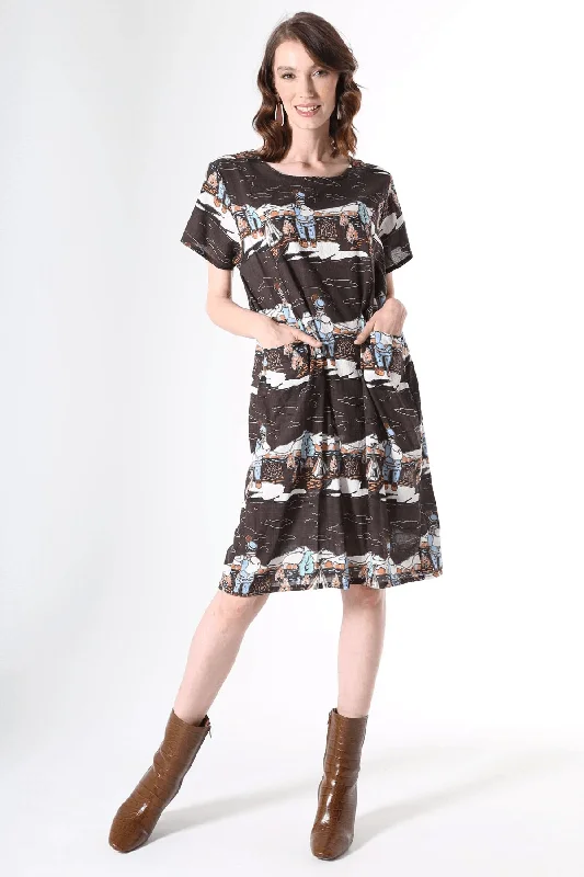 Instant Savings Pathfinder Shift Dress in Seersucker