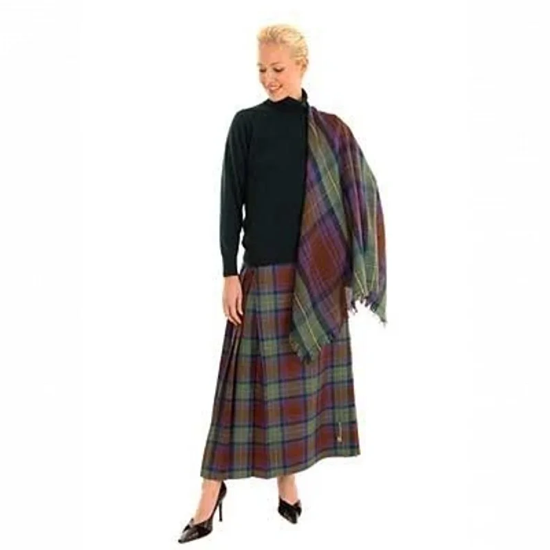 Super Bargain Ladies Tartan Hostess Kilt With Shawl