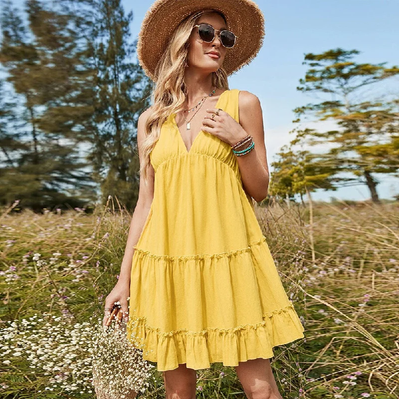 Fantastic Offers Sleeveless Solid Color Scalloped Mini Dress