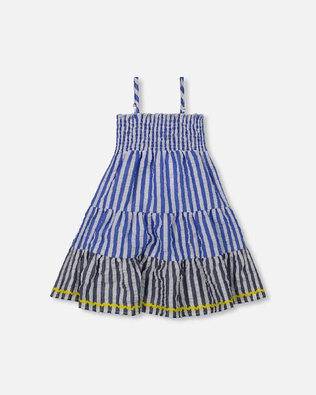 Huge Discounts Smocked Seersucker Peasant Dress Blue And White Striped