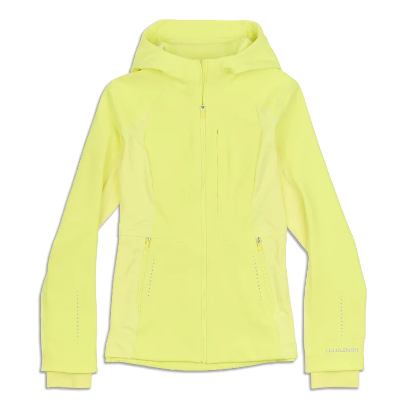 Stock Clearance Cross Chill Jacket