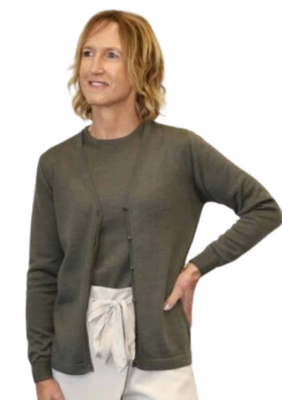Unbeatable Prices Classic Merino V Cardigan