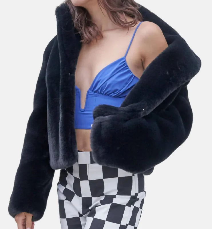 Deal Mania Martha Jacket In Black