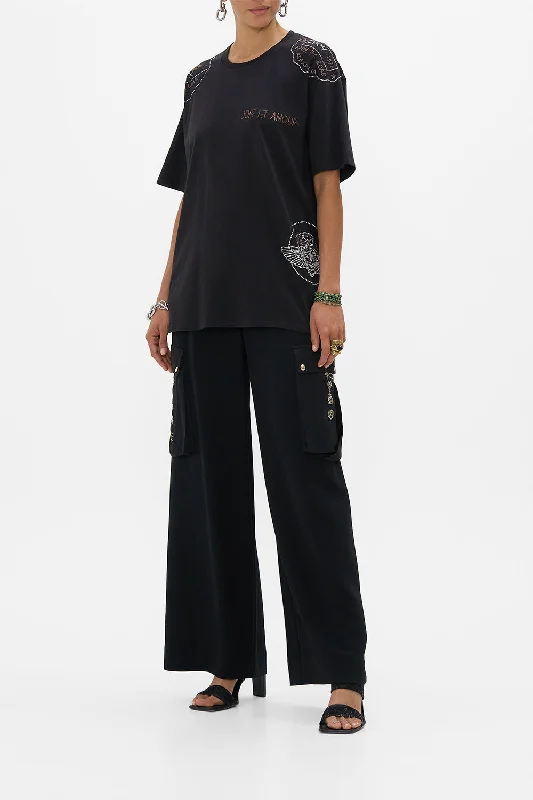 Stock Up and Save OVERSIZED BAND TEE - BLACK CARTOUCHE KINGDOM