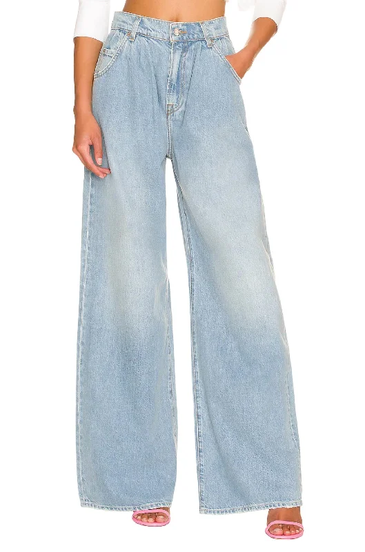Limited Time Discount Chloe High Rise Pleated Wide Leg Jeans In Sawtelle