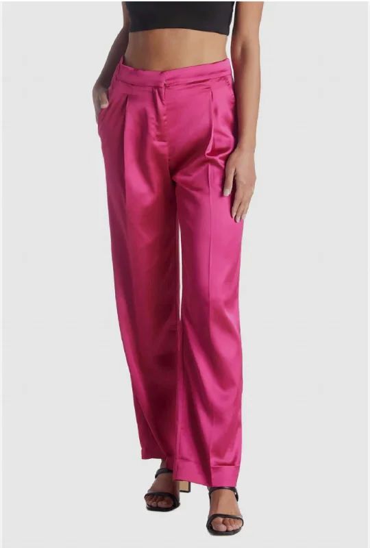 Daily Deals Rowe Pant In Fuchsia