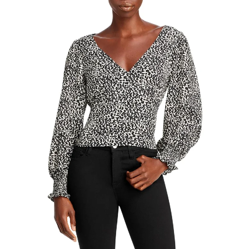 Super Bargain Lucy Paris Womens Izzy Smocked V Neck Crop Top