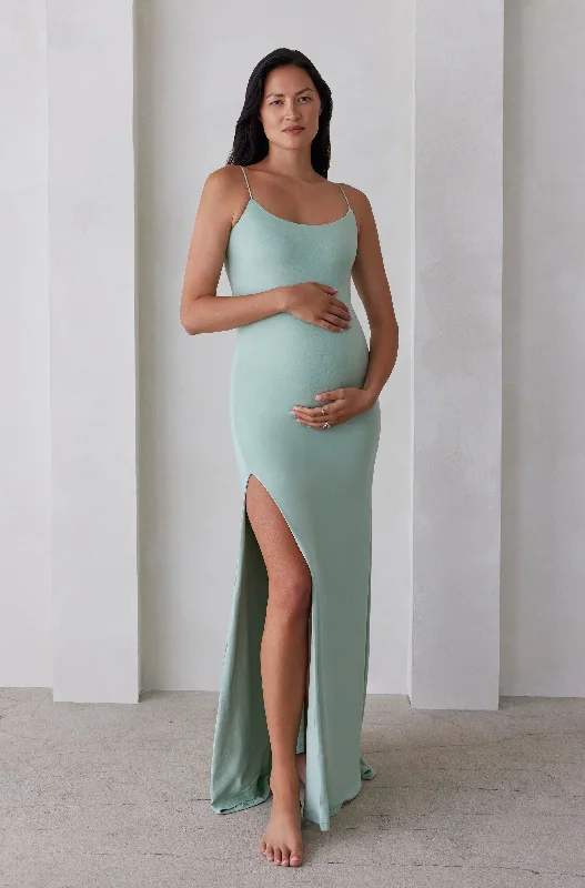 Extra Savings The Rosie Maternity Dress